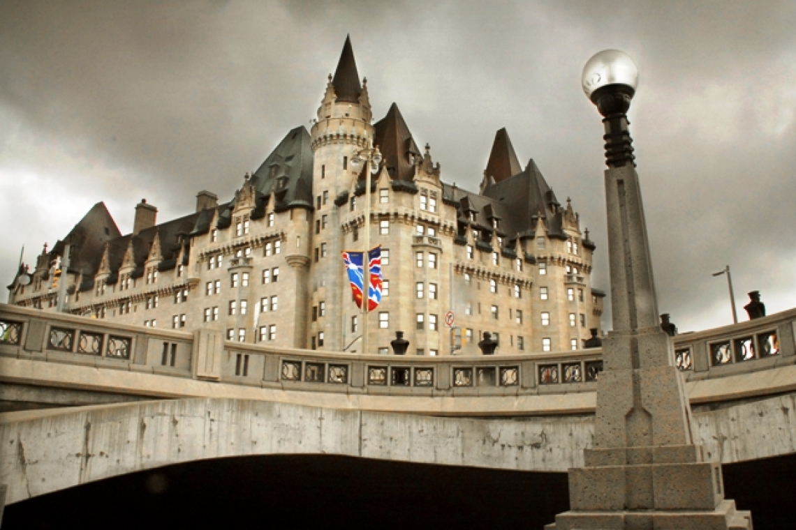 هتل شاتو لوریه